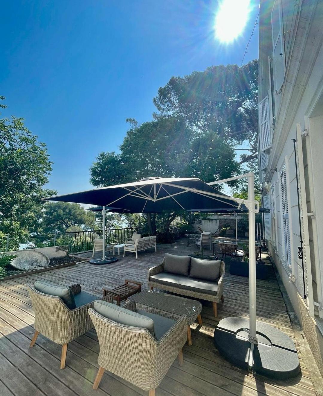 Villa-Chateau Les Terrasses - Tamaris, Plage Des Sablettes, Mer Au Bas De La Propriete La Seyne-sur-Mer Exterior photo