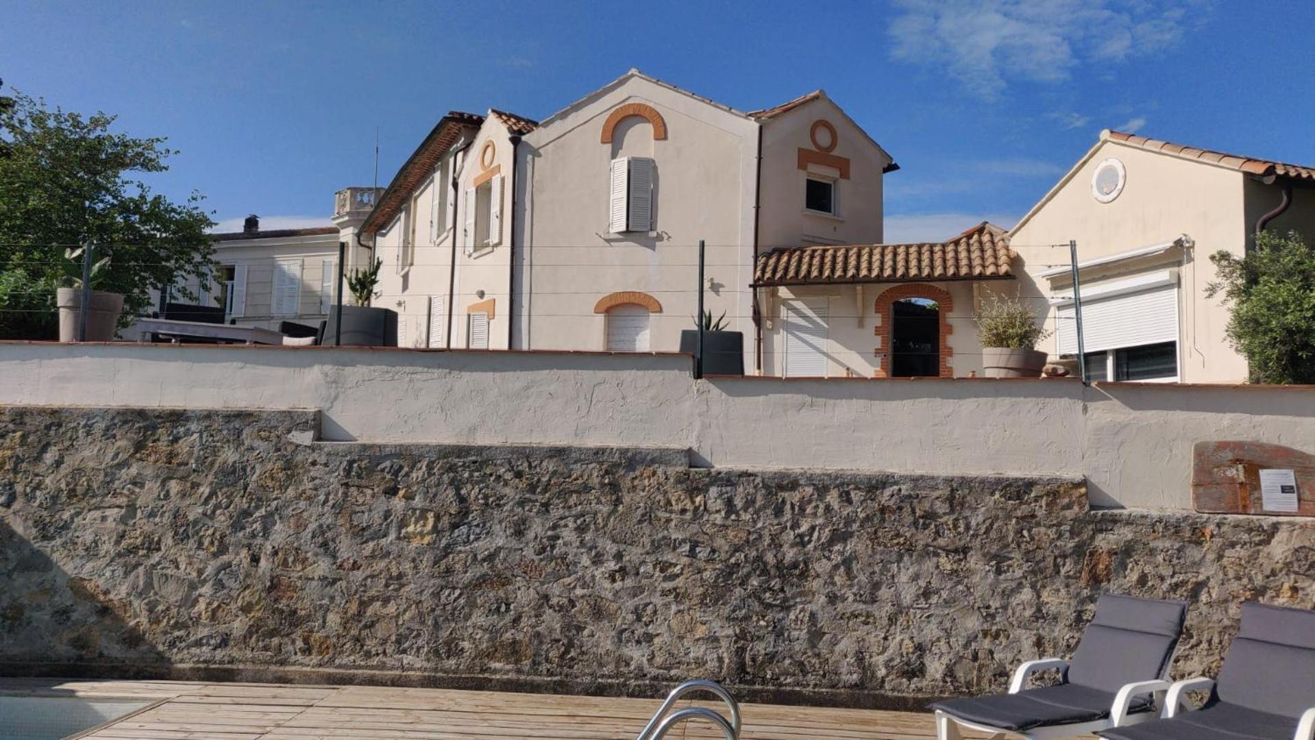 Villa-Chateau Les Terrasses - Tamaris, Plage Des Sablettes, Mer Au Bas De La Propriete La Seyne-sur-Mer Exterior photo